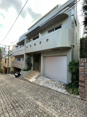 目白台ヒルズの外観