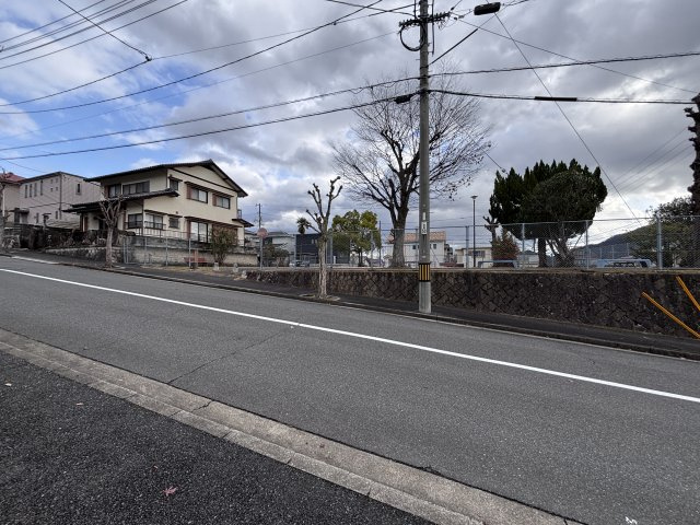 新築戸建　上安4丁目の前面道路含む現地写真