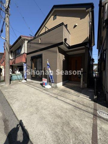 【外観】 | 気持ちよい新生活がお迎えできる新規リフォーム住宅（Ｒ8.2月完工）
２年間の安心保証をお付けしており、購入後の暮らしも安心・安全ですよ。
ぜひご内見下さい♪