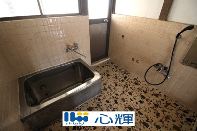 【浴室】 | 宇部市大字吉見 中古住宅／平屋