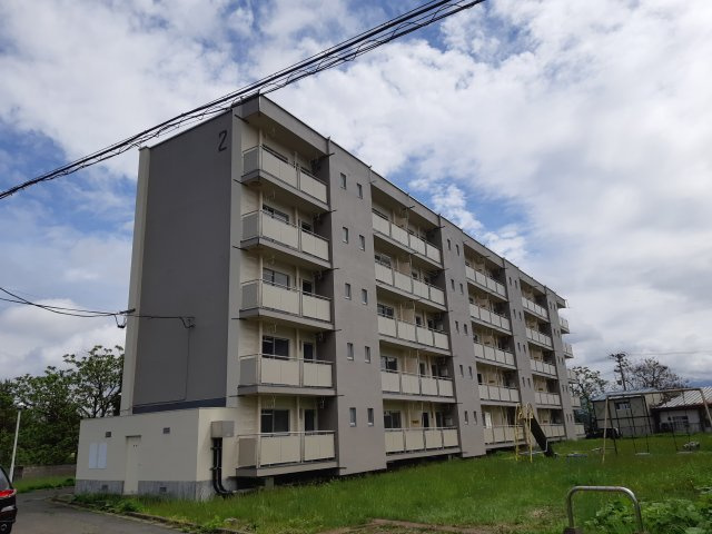 ビレッジハウス広宮沢3号棟の外観