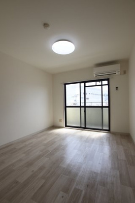 【洋室】 | エイチ・ツー・オー河内長野