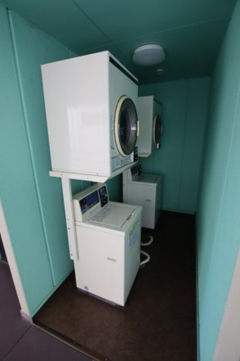 【その他共用部分】 | エイチ・ツー・オー河内長野 | 2階にコインランドリー