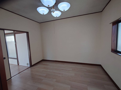 【洋室】 | 寿ガーデンプレイス | ２階6帖