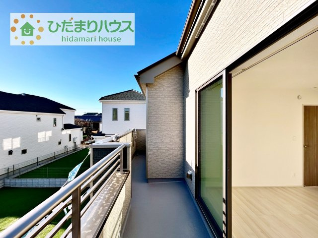 【バルコニー】 | 土浦市烏山4丁目　新築戸建　B号棟 | あたたかな光が差し込む、南向きのバルコニー(#^^#)