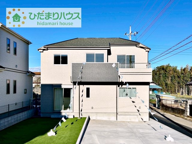 【外観】 | 土浦市烏山4丁目　新築戸建　B号棟 | 是非一度、ご家族そろってご内覧ください♪