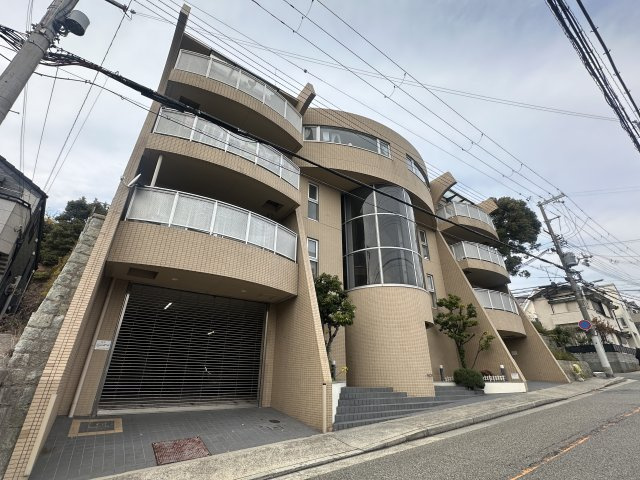 アーバンヴィレッジ垂水高丸の外観
