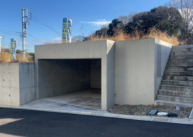 【外観】 | 販売されている全ての土地が、宅地用の土地であるとは限りません。都市計画法に基づき、基本的に住宅を建てることができるのは土地計画区であることに加え、市街化区域として定められている地域のみとなっています。