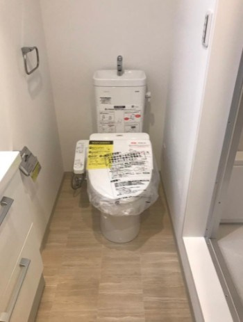 中野区中野６丁目のアパートのトイレ