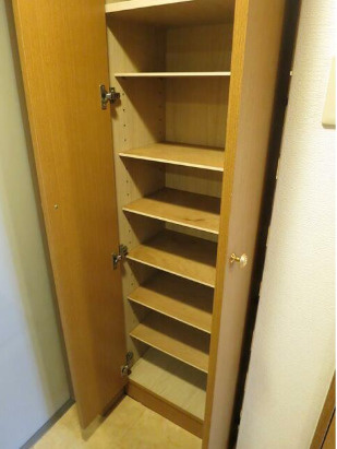 エスコート代田橋の玄関