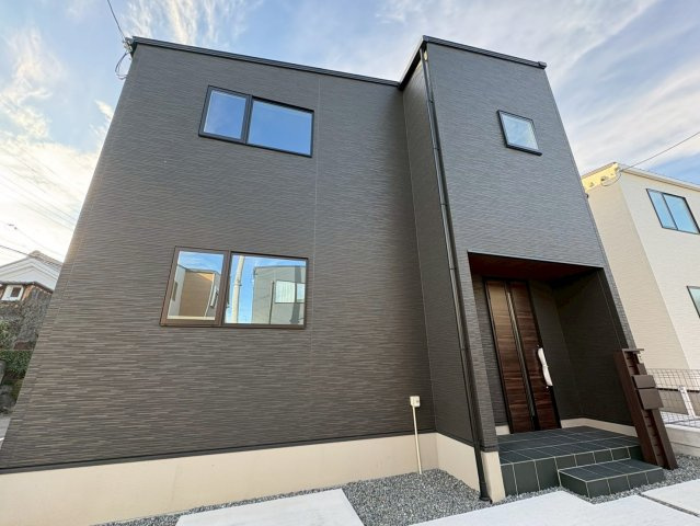 広々リビングの３ＬＤＫ◆インナーバルコニー付き◆駐車スペース２台分有り◆宇治市五ヶ庄上村の外観|外観