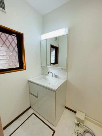 【再生住宅】三芳町北永井の独立洗面台