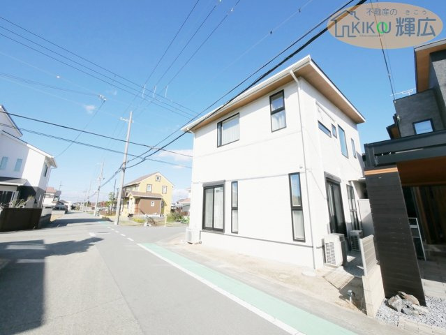 加古川市尾上町養田　中古戸建の外観|昭和住宅施工のこだわりの間取りです。