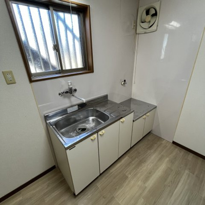 【キッチン】 | コーポ平方湖岸