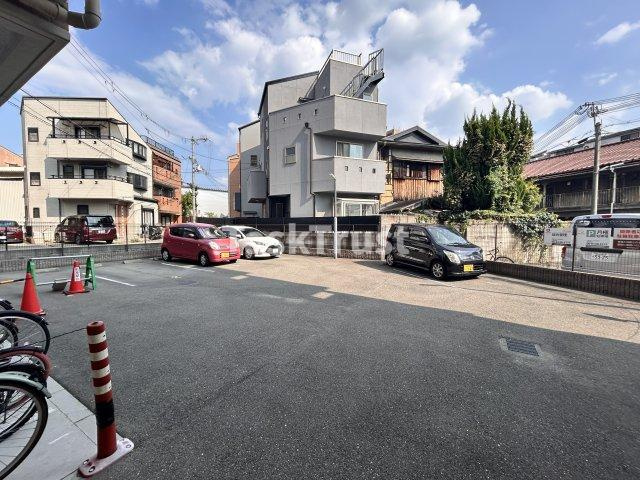 【駐車場】 | EL-Sia Umekita