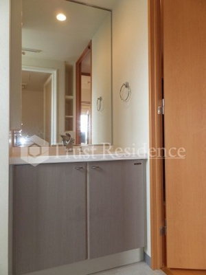 【独立洗面台】 | レヴィーナ東京八重洲通り | 別部屋参考写真