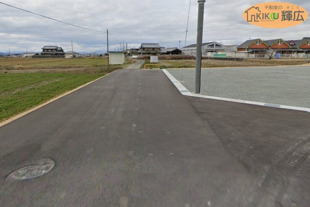 【前面道路含む現地写真】 | 加古郡稲美町野寺（全8区画）8号地　土地