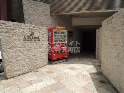 【エントランス】 | アドバンス大阪ドーム前 | ゆとりのあるエントランスです