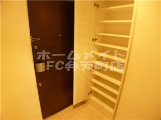 【玄関】 | アドバンス大阪ドーム前 | 毎日通る玄関はこちらです