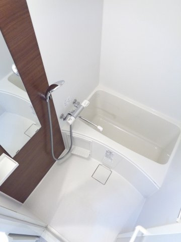 ＧＥＮＯＶＩＡ中野島の浴室