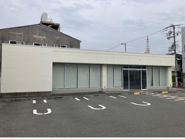 南花田町店舗の外観