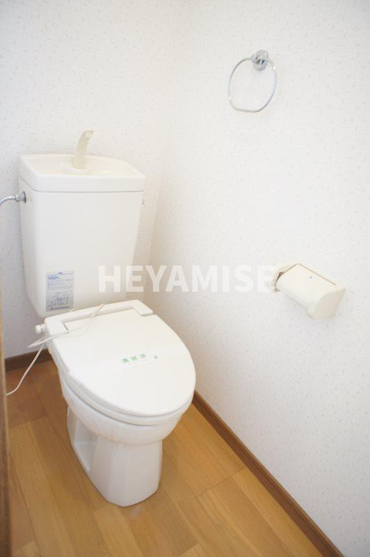 プチメゾン久山中央のトイレ|※室内画像は別号室のもの