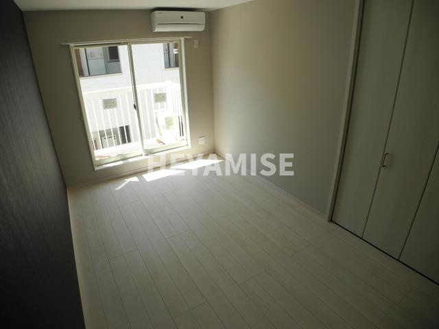 プチメゾン小野Fの居間・リビング