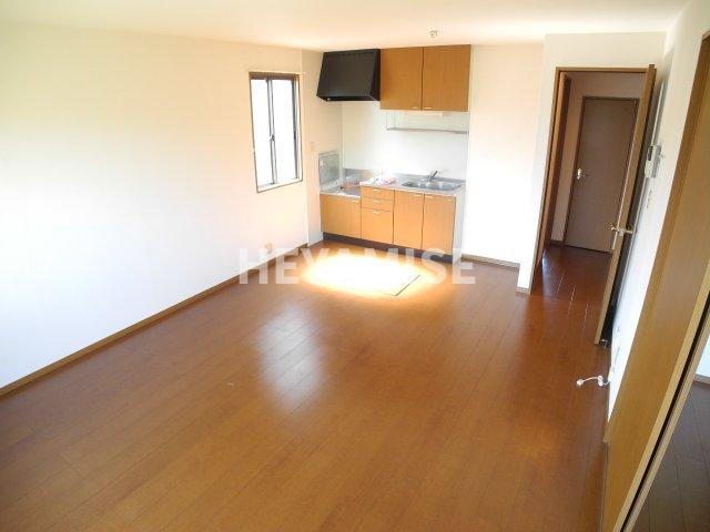 セジュールYMⅣの居間・リビング