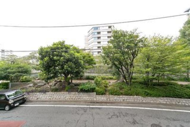 ＰＲＩＭＥ　ＵＲＢＡＮ　東中野　ＣＯＵＲＴの展望