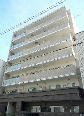 アベニール鷺洲の外観
