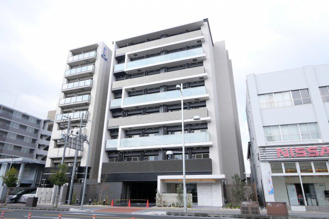 カーサレグラス城東セントラルの外観