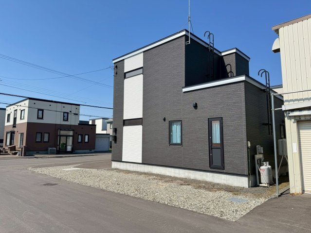 花川南9条3丁目戸建の外観|外観を北東側から撮影