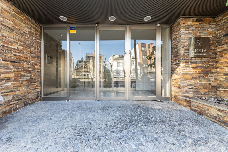 ゼクシア南千住のエントランス