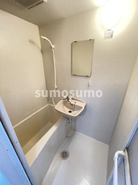 尼崎市南塚口町３丁目の賃貸マンションの浴室