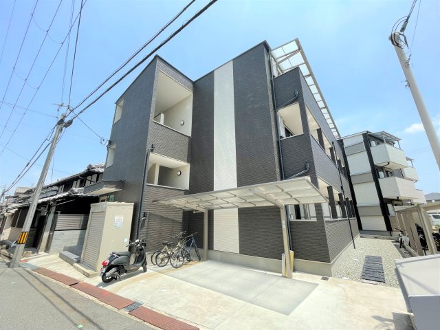 エステイトE長吉川辺の外観