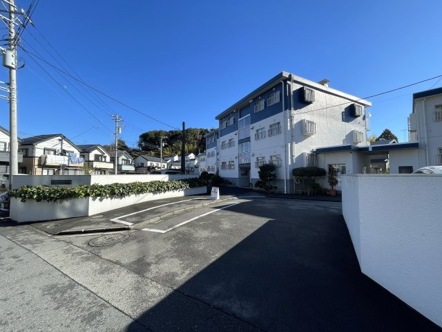 地に足を付けた生活って何気に最高っす！見れば分かるシッカリ設備な『サニーハウス西谷』庭付きフルリノベーション