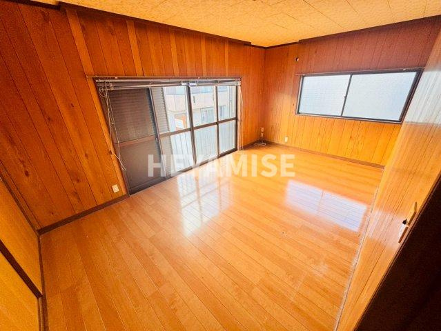 田中町戸建ての内装