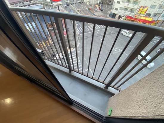 ウイングコート南栄のバルコニー