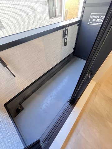 大阪市城東区東中浜５丁目の賃貸マンションのバルコニー