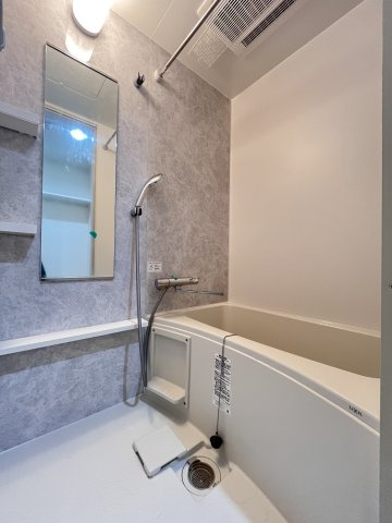 大阪市城東区東中浜５丁目の賃貸マンションの浴室