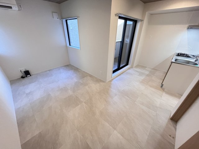 大阪市城東区東中浜５丁目の賃貸マンションの寝室