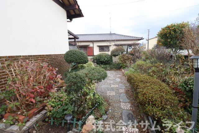 【庭】 | 潤野4DK戸建