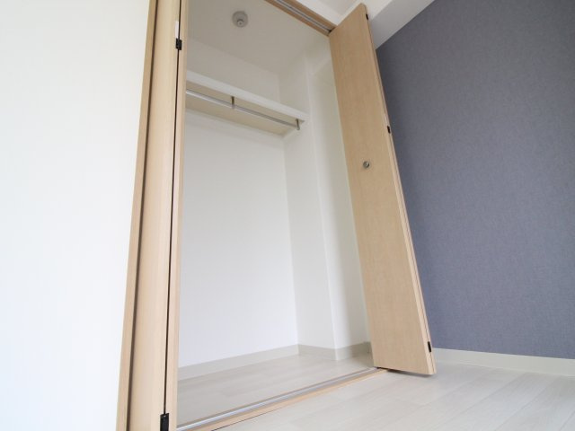 ナニワⅢ番館の収納|たっぷりとした収納スペースです