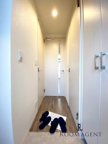 パートナーズ今池(旧デュオフラッツ今池リレア)の玄関