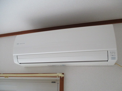 【設備】 | いほりコーポ | エアコン付きで年中快適です