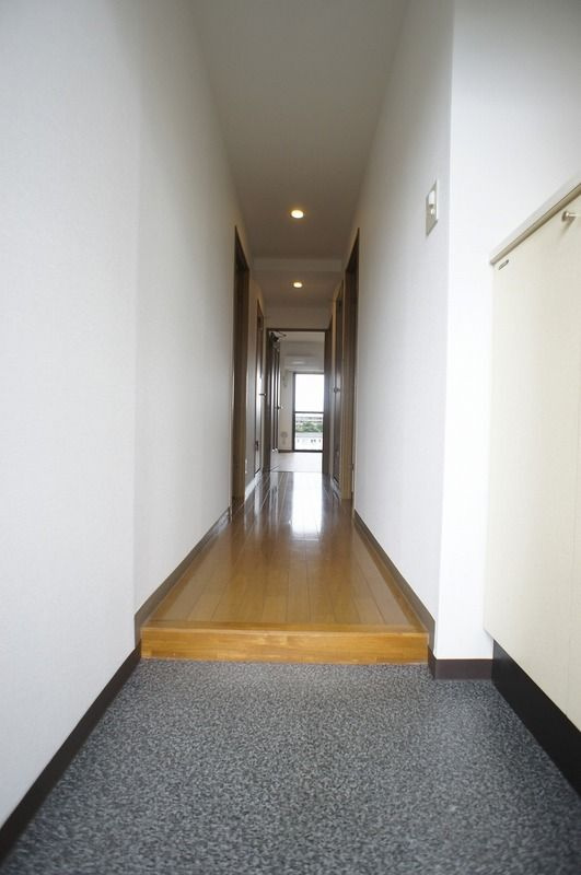 メゾンドソレイユの玄関