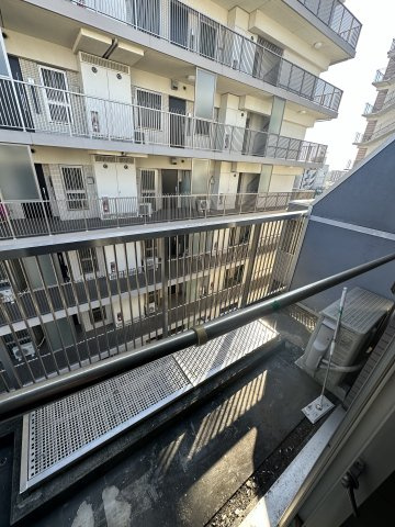 ジョイフル相模原第2のバルコニー|別部屋写真参考