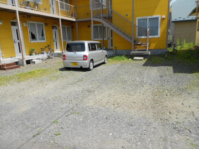 ドリームヒルズ３２の駐車場