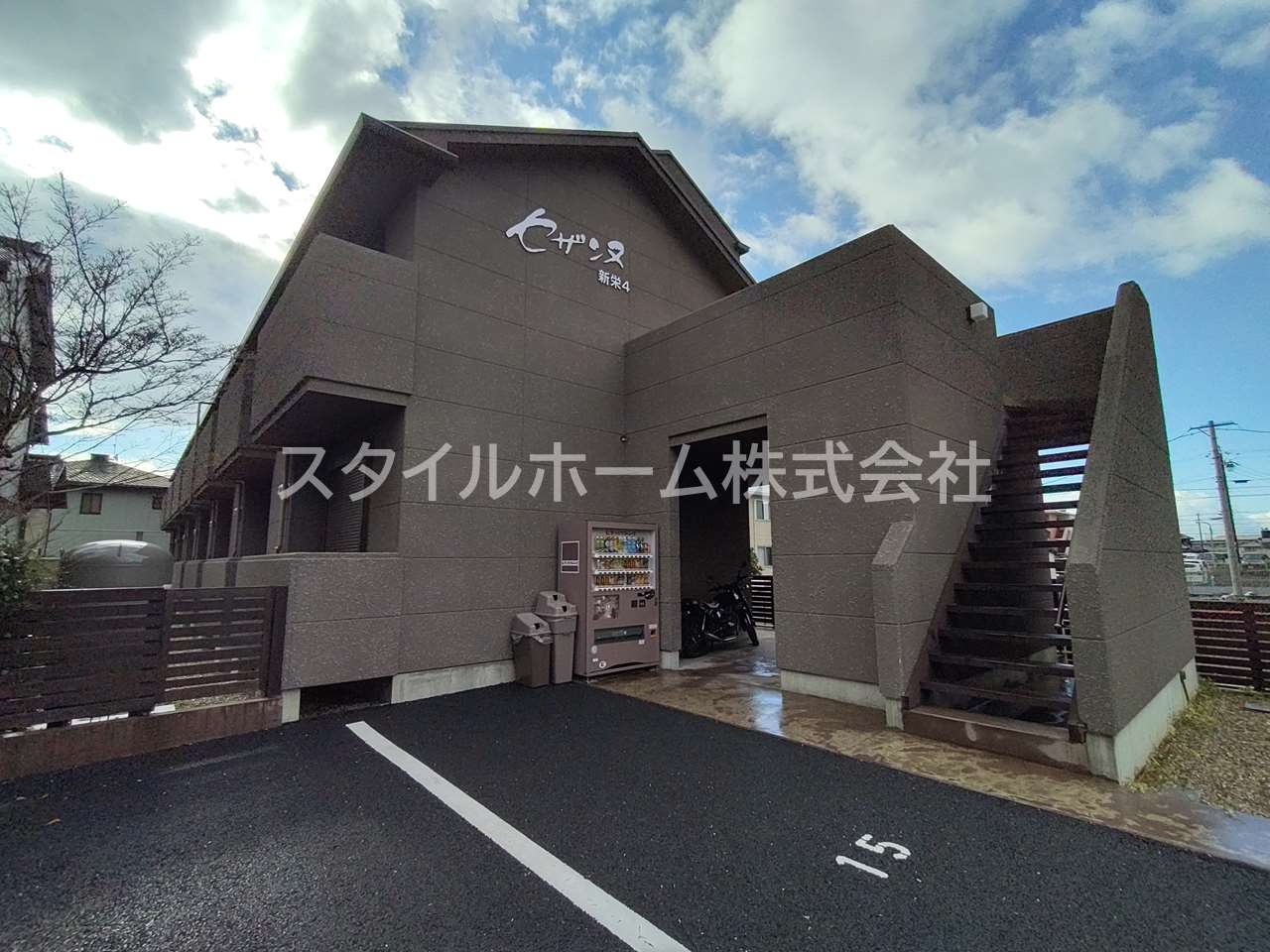 セザンヌ新栄４