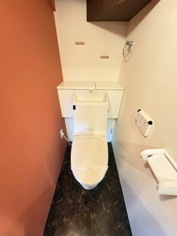 ときがわ町大字玉川　中古戸建のトイレ